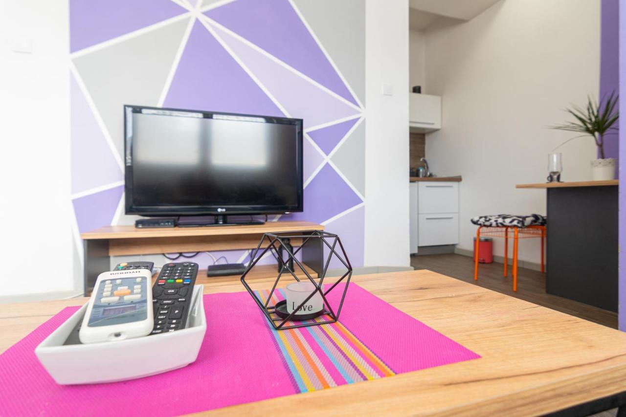 Skopje Eluxory Apartments Luaran gambar