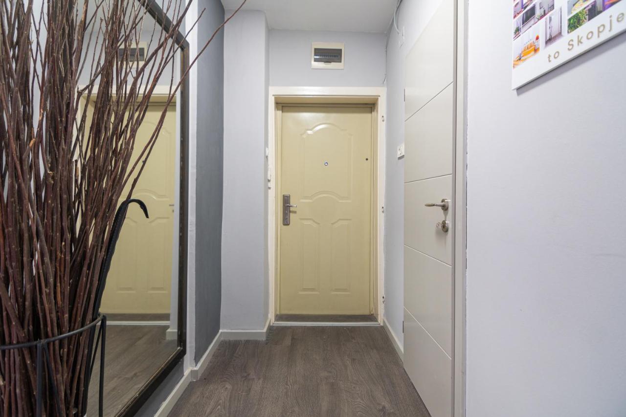 Skopje Eluxory Apartments Luaran gambar