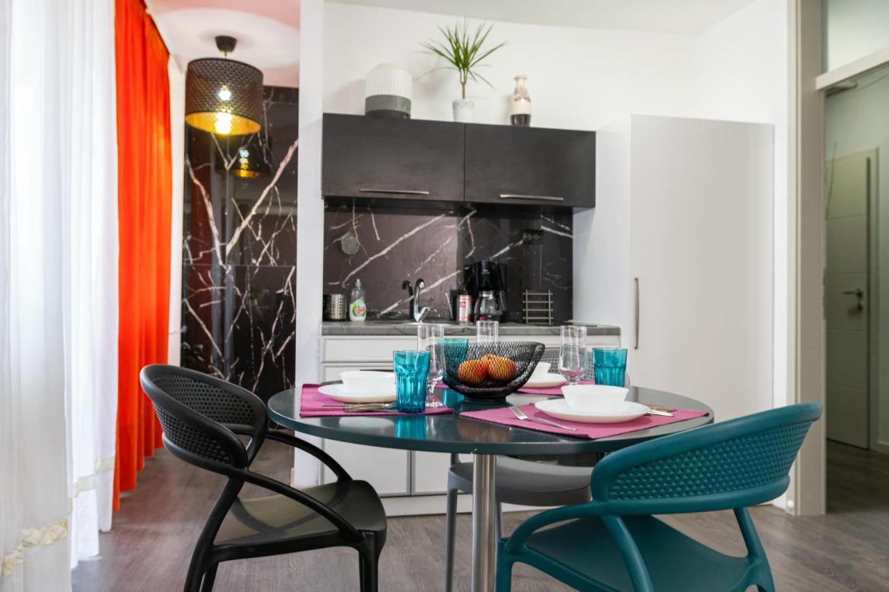 Skopje Eluxory Apartments Luaran gambar